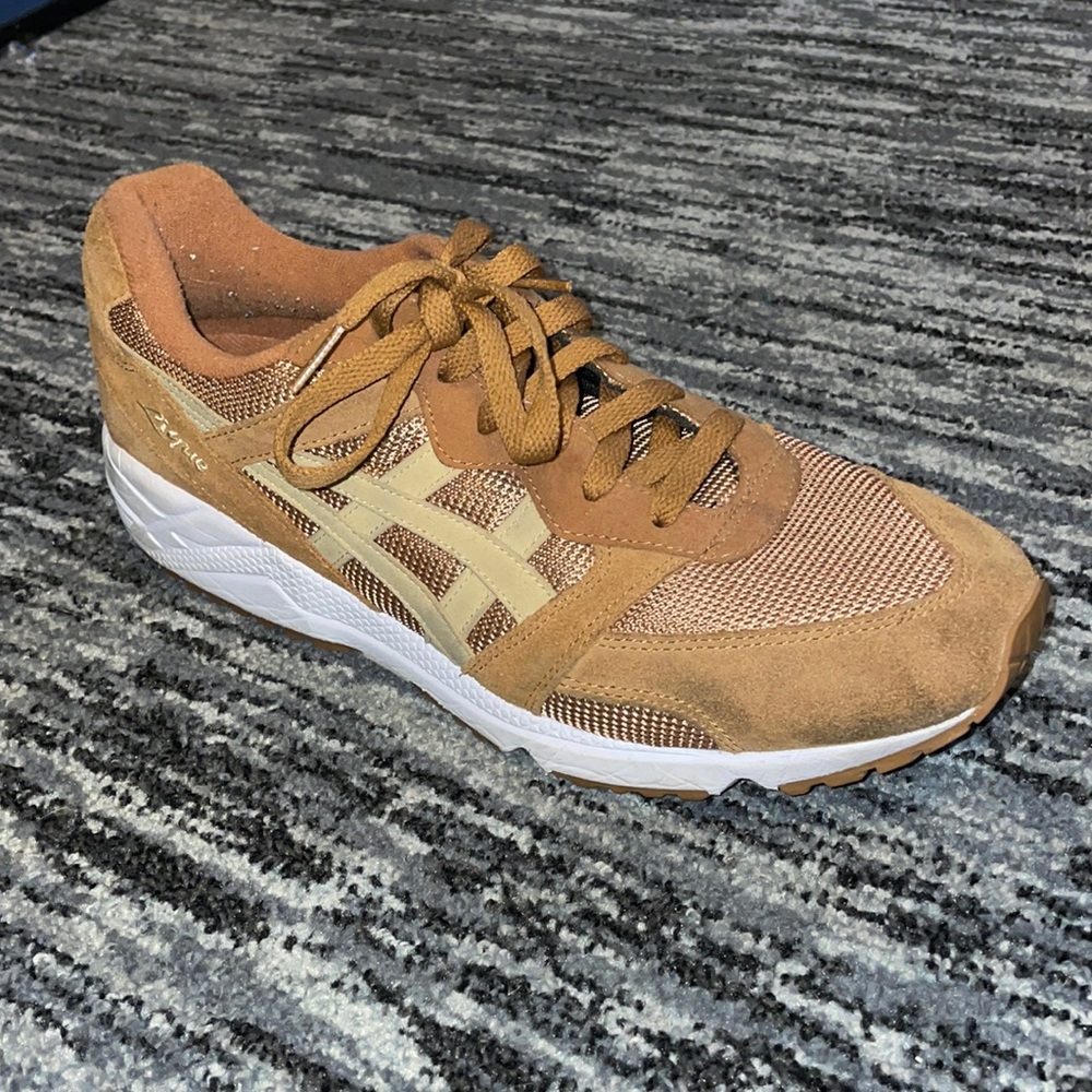COPY - ASICS men’s sneakers